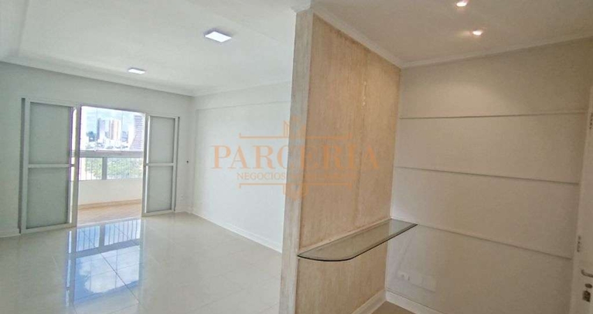 Apartamento de 2 dormitorios com moveis planejados e sacada em Aracatuba