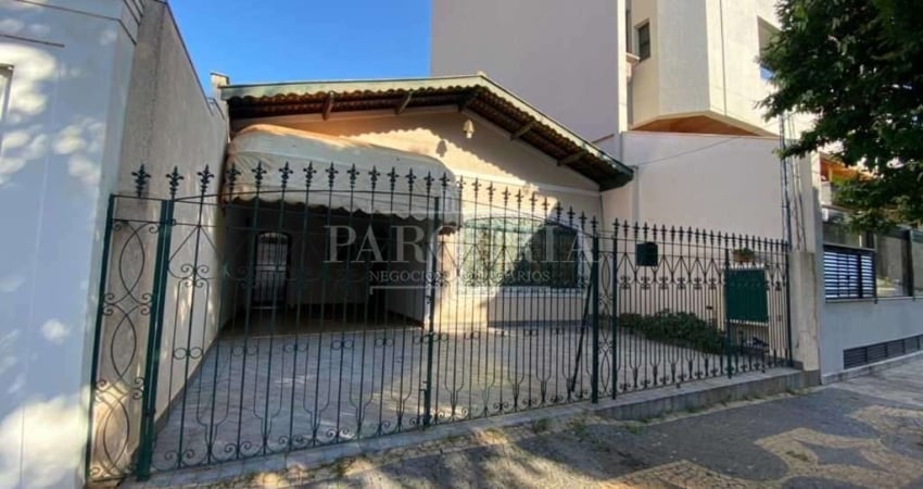 Linda Casa Padrao a venda em SAO JOAO, Aracatuba - 3 dormitorios, Churrasqueira!