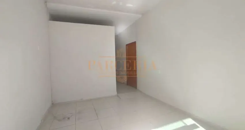 Aluguel de Salao Comercial no Centro de Aracatuba | 1 Banheiro, Cozinha e Escritorio