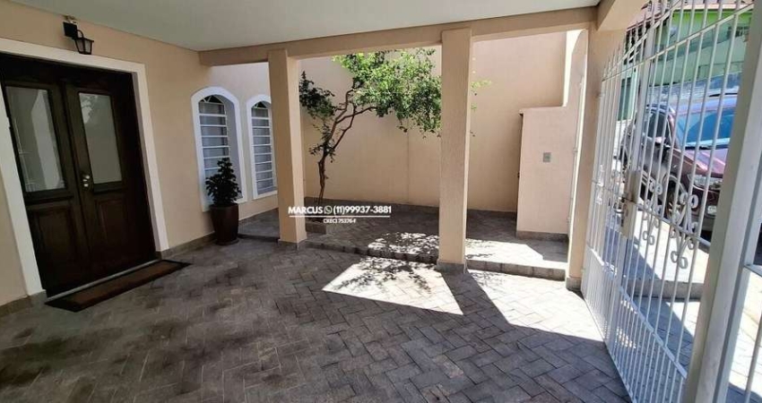 SOBRADO NO JAGUARÉ C/ 3 DORMS; SUÍTE, 2 VAGAS E PISCINA. FL23