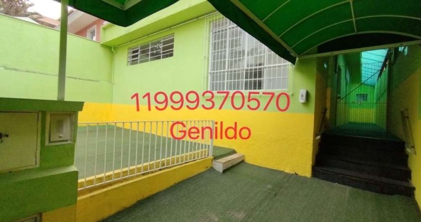 CASA TERREA COM 6 SALAS 5 BANHEIROS QUINTAL IIDEAL PRA ESCOLAS CLINICAS FACIL ACESSO AO METRO