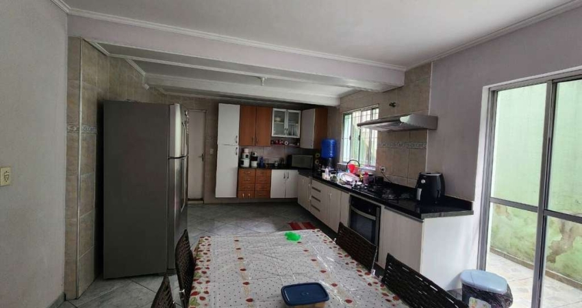 Casa Pronta para Morar no Jardim Arpoador, São Paulo - 3 Quartos, Suíte, Amplo Quintal e Garagem FL3