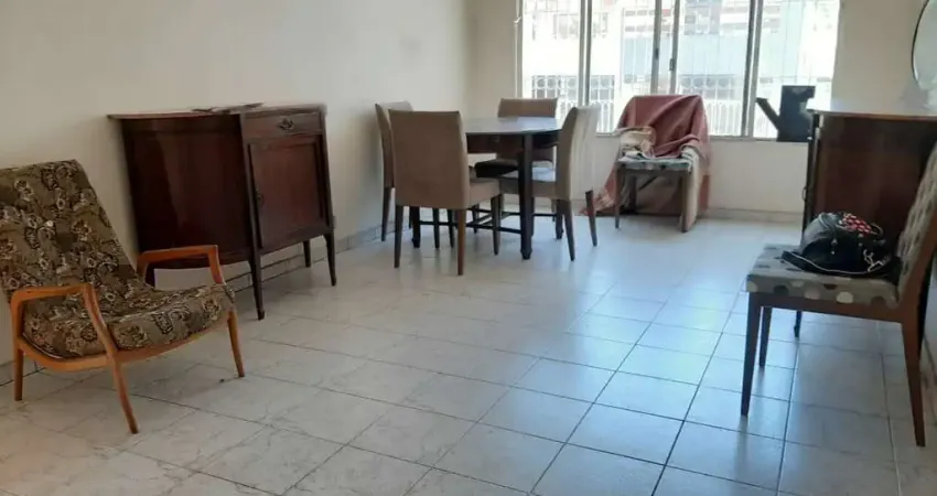 Vendo Sobrado em condomínio,  2 dorms, 2 vagas, Quintal -  FL22