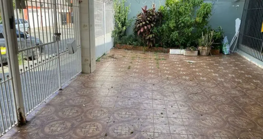 CASA TERREA ABAXO DA AVALIAÇÃOFL43