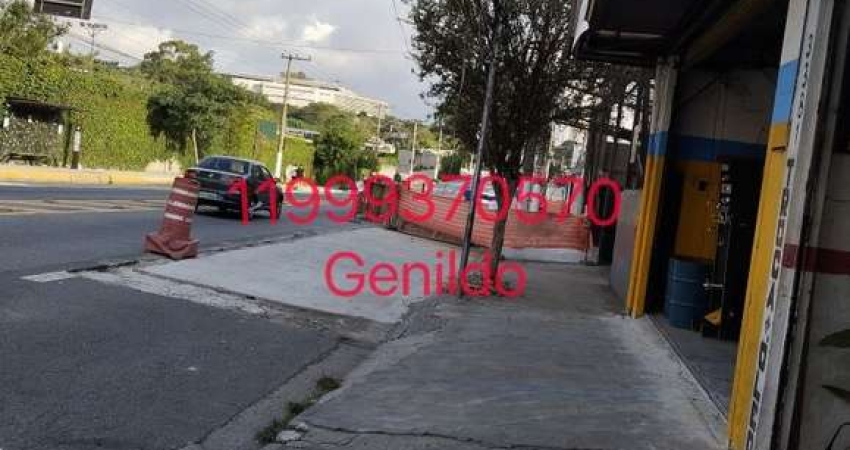 SALÃO SOBRE LOJA COM 3 SALAS 2 BANHEIROS COZINHA DEPÓSITO FÁCIL ACESSO AO METRO EM FRENTE A USP FL55