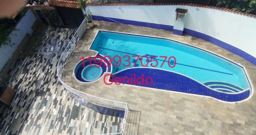 SOBRADO 5 QUARTOS 5 SUITES 15 VAGAS PISCINA SALAO DE FESTA ARMÁRIOS PLANEJADOS CHURRASQUEIRA FL55