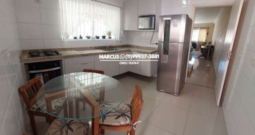 Sobrado no Butantã c/ 3 suítes, cozinha planejada, 4 vagas de garagem. FL23