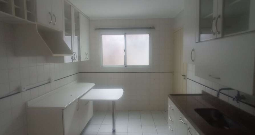 CASA em condomínio 155m² Vila São Francisco, 3 Quartos 1 Suíte 2 vagas FL15