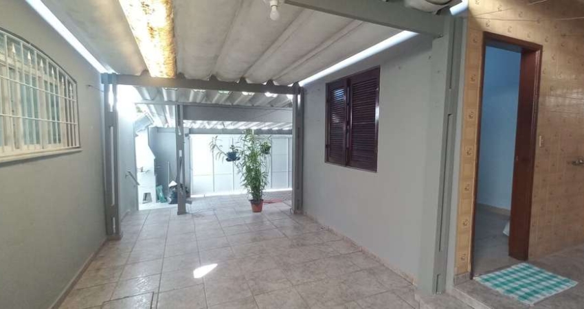 Casa Térrea Parque Ipê- Butantã: 3 dormitórios, 5 vagas