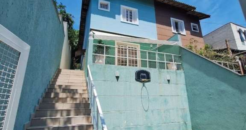 Casa em condomínio fechado com 3 quartos para alugar na Rua Ibiraporã, 432, Jardim Londrina, São Paulo
