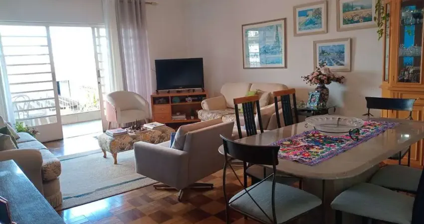 Casa Térrea Isolada com 283m² e Área de Lazer!! FL28