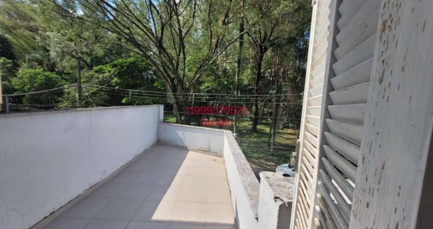 SOBRADO COM 3 QUARTOS SENDO 1 SUITES 2 VAGAS QUINTAL FÁCIL ACESSO AO METRO ACEITA PET FL55