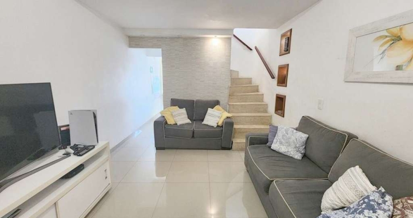 Sobrado com 2 Quartos e 1 banheiro à Venda, 122 m² VENDA - FL38
