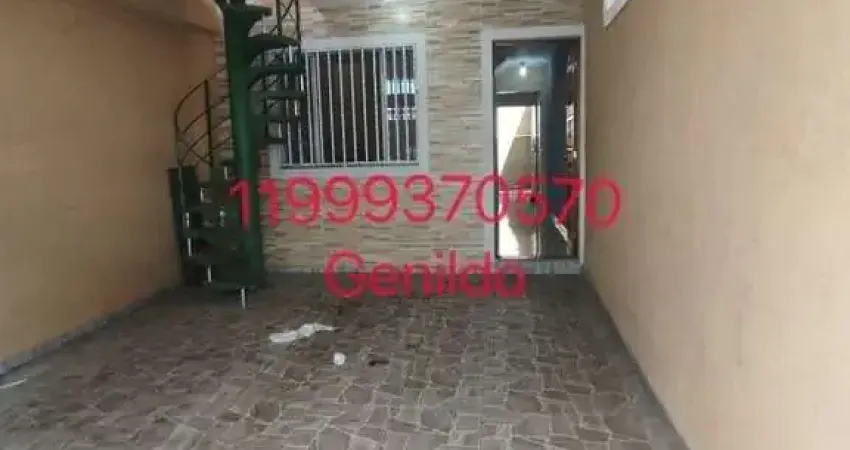 CASA 2 QUARTOS VARANDA 1 VAGA SALA COZINHA QUINTAL ACEITA PET FÁCIL ACESSO AO METRO FL55