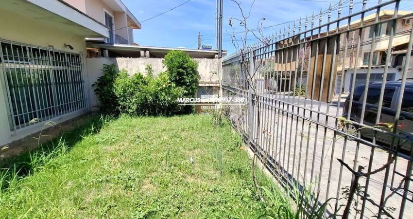 Casa térrea no Jd. Bonfiglioli com 3 quartos, 1 suíte, 3 vagas. FL23