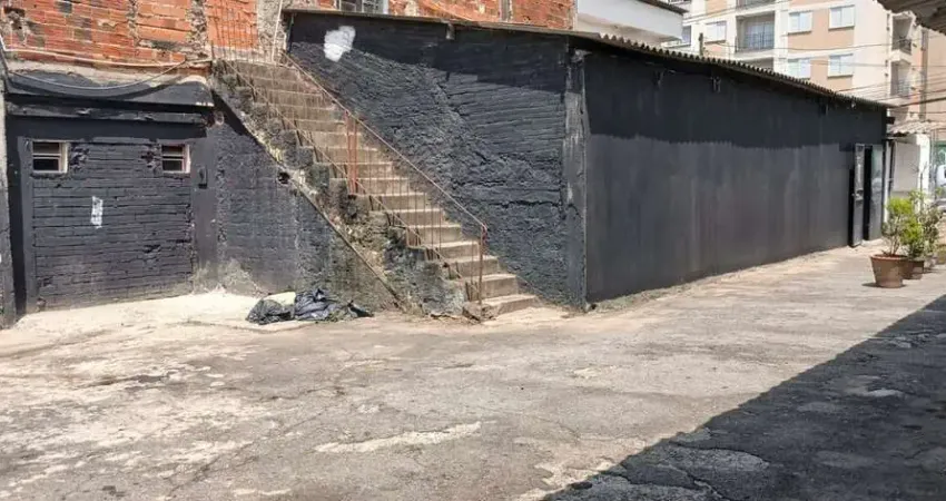 Barracão / Galpão / Depósito com 3 salas para alugar na Avenida Víctor Civita, 540, Conceição, Osasco