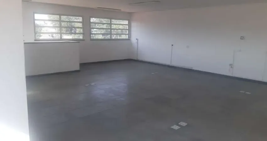 Barracão / Galpão / Depósito com 4 salas para alugar na Avenida Professor José Maria Alkmin, 597, Jardim Ester, São Paulo
