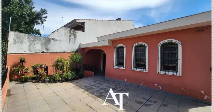 CASA TÉRREA JD LONDRINA - 3 DORMITORIOS (1 SUITE) COM 3 VAGAS DE GARAGEM