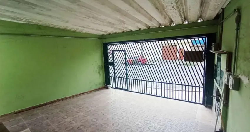 Casa 2 quartos 1 vaga de garagem quintal compartilhado FL14