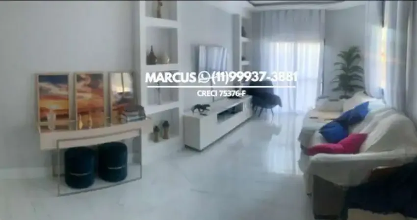 OPORTUNIDADE! Casa Ampla na Granja Viana c/ 3 quartos, 1 suíte, Área Gourmet, 4 Vagas. FL23