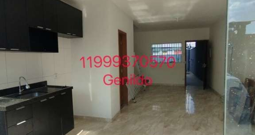 CASA 2 QUARTOS 2 SUITES COM SACADA  2 VAGAS  QUINTAL A 10 MINUTO DO METRO  PRÓXIMO  DA USP FL55
