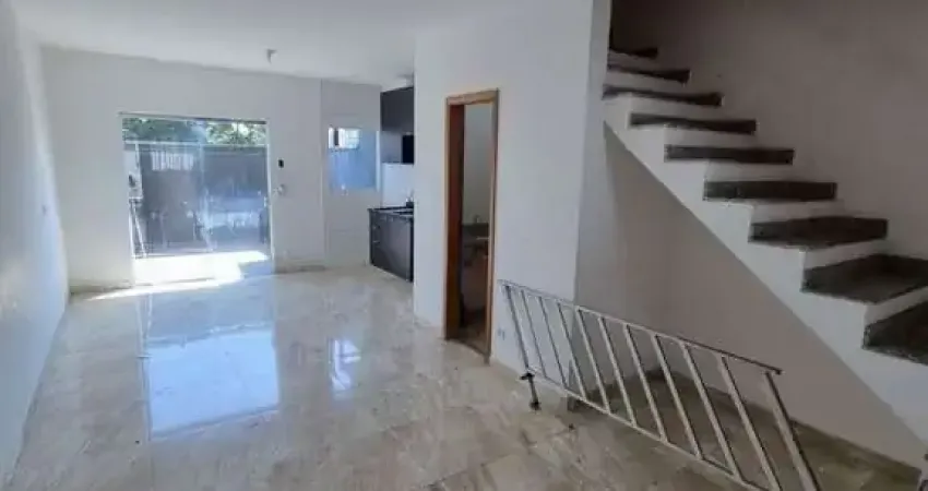 Casa em condomínio fechado com 2 quartos para alugar na Rua Pascoal Pássaro, 66, Rio Pequeno, São Paulo