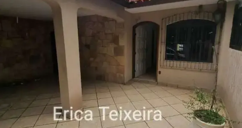 Casa térrea de 2 quartos, 2 vagas - FL35