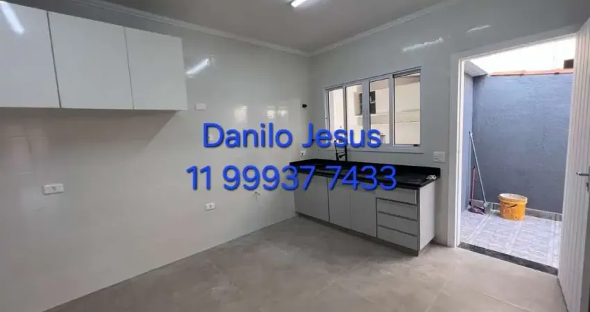 Casa com 3 quartos para alugar na Rua João Batista Pereira, 338, Jardim Pinheiros, São Paulo
