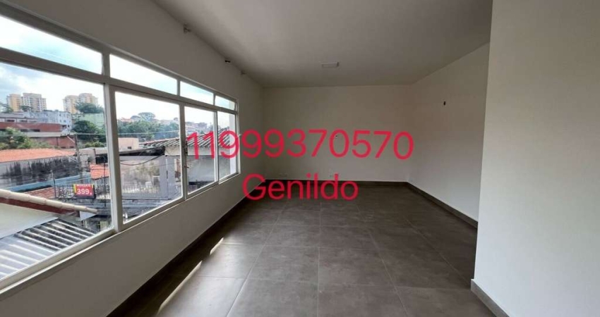 CASA TERREÁ  TOTALMENTE REFORMADA COM 3 QUARTOS 1 SUITE 2 VAGAS QUINTAL  FÁCIL ACESSO AO METRO FL55