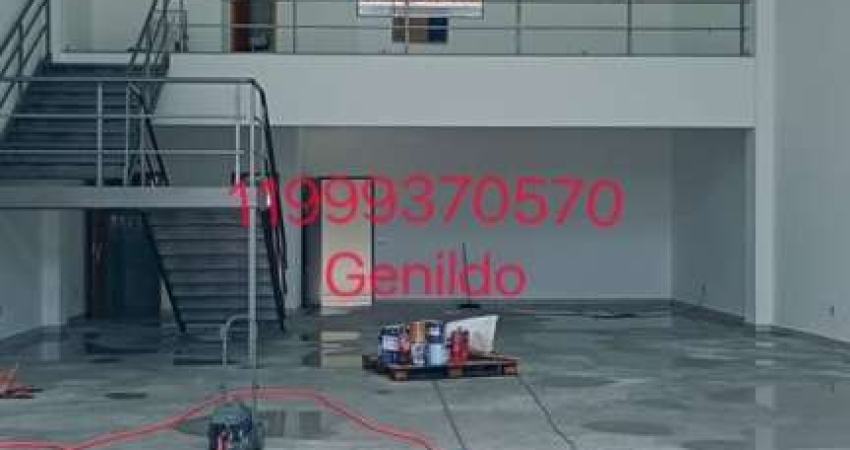 GALPÃO COM 250M2 6 VAGAS MEZANINO, ESCRITÓRIO, COPA,DO LADO DO METRO VILA SONIA FL55