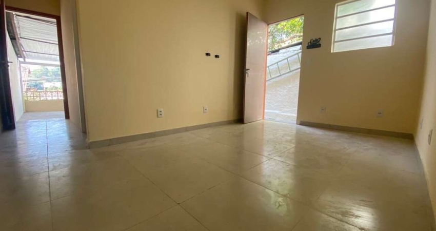SOBRADO  2 QUARTOS 2 VAGAS COM VARANDA E EDICULA NO BUTANTÃ. FL64