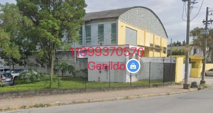 GALPÃO COM 4000M2 10 VAGAS 10 BANHEIROS ESCRITÓRIO COPA  FÁCIL ACESSO AO METRO FL55