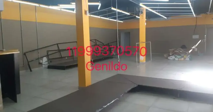 PRÉDIO COMERCIAL COM 3OOM2 12 VAGAS 2 ANADAR  4 BANHEIROS  COPA  FL55