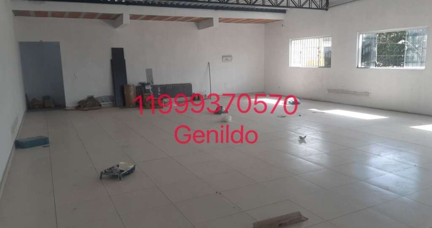 PRÉDIO COMERCIAL COM 3OOM2 12 VAGAS 2 ANADAR  4 BANHEIROS  COPA  FL55