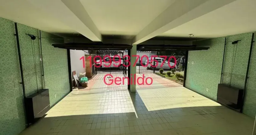 CASA COM PISCINA, 3 QUARTOS, 1 SUITES 4 VAGAS AR CONDICIONADO ARMÁRIOS PLANEJADOS,   ACEITA PET FL55