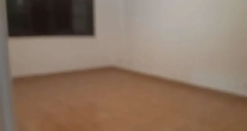 Casa com 2 quartos para alugar na Rua Keisuke Koza, 119, Jardim Trussardi, São Paulo