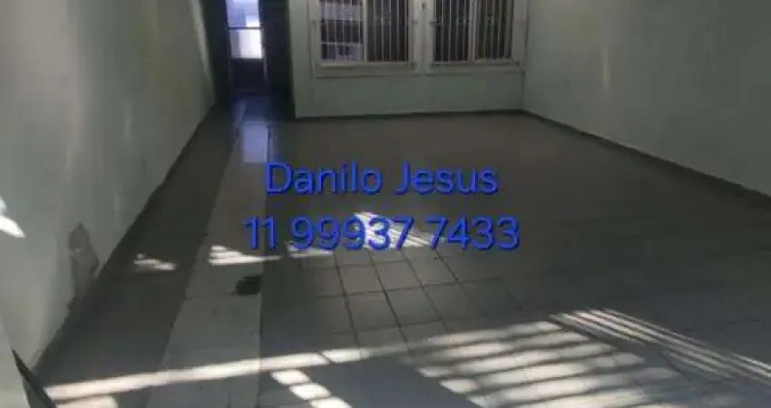 Sobrado com 3 dormitórios sendo uma suíte, 2 vagas. FL51