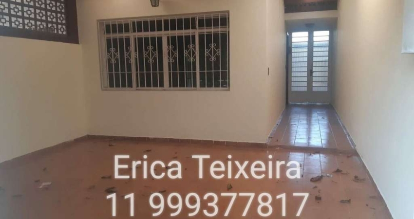 Sobrado com 3 quartos, 2 vagas e edicula na Vila Butantã - F35