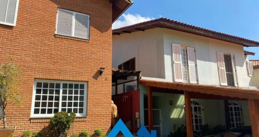 Casa para alugar em condomínio próxima ao Assaí atacadista. FL46