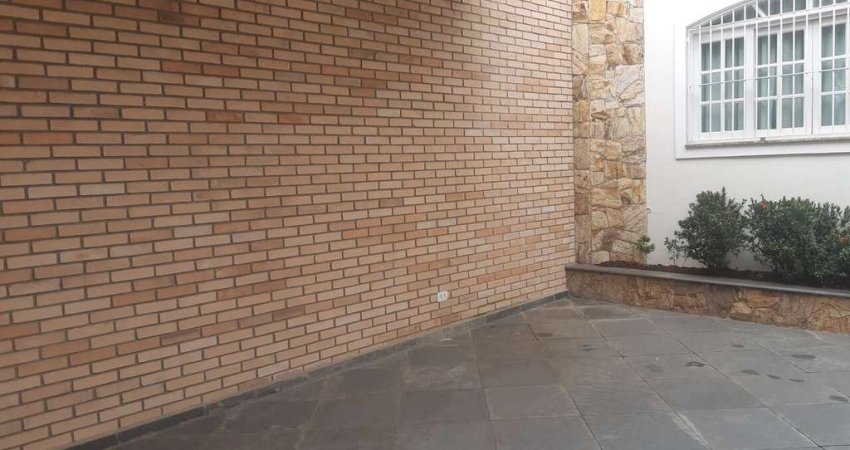 Casa em condomínio fechado com 3 quartos para alugar na Avenida José Maria da Silva Paranhos, 227, Jardim Monte Kemel, São Paulo