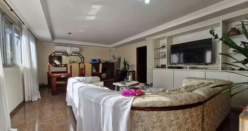 Sobrado à venda no Butantã, 4 suítes, 3 vagas. Ref.:FL19