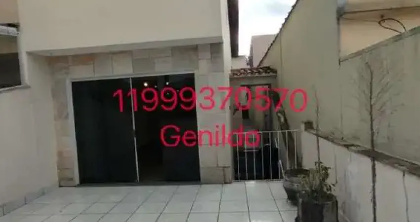 CASA COM  3 QUARTOS 1 SUITE 3 VAGAS EDICULA QUINTAL ARMÁRIOS PLANEJADOS FÁCIL ACESSO AO METRO FL55