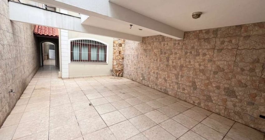 CASA 3 QUARTOS COM SUITE PRÓXIMO AO METRÔ VILA SÔNIA FL48