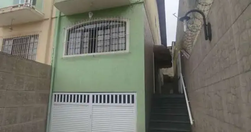 Sobrado com 3 quartos 1 suíte com sacada, 3 vagas em Osasco. FL64