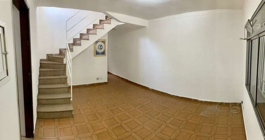 SOBRADO VENDA COM  175m² 03 QUARTOS 01 SUÍTE E DUAS VAGAS DE GARAGENS FL38