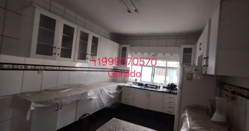CASA DE VILA COM 3 QUARTOS 3 VAGAS 3 BANHEIROS ARMÁRIOS PLANEJADOS  FÁCIL ACESSO AO METRO FL55