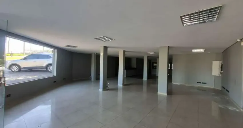 Sala Comercial  para alugar 240m² em Granja Viana - FL63