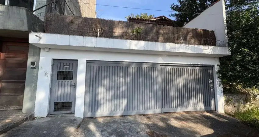 Casa térrea Residencial Butantã 2 dormitórios com quintal e edícula FL56