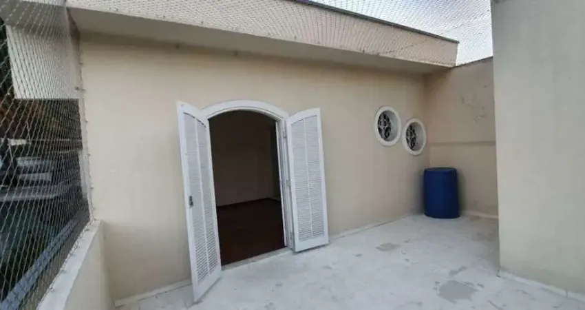 CASA PARA ALUGAR - 2 SUITES COM QUINTAL - CIDADE DOS BANDEIRANTES. FL56