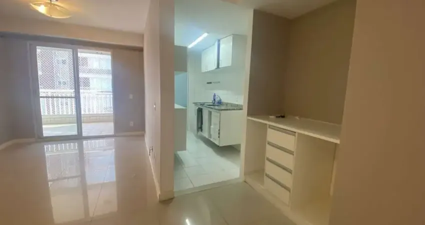 Apartamento com 3 quartos para alugar na Avenida Otacílio Tomanik, Vila Polopoli, São Paulo